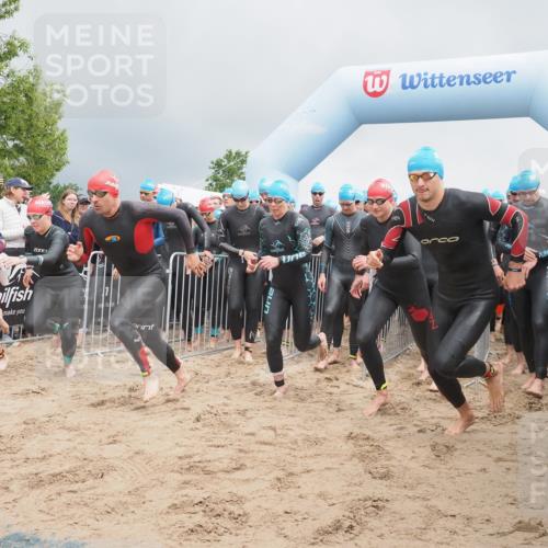 23.06.2024 - Viking Triathlon KatJ http://msf.ph/oto/6350716 23.06.2024 10:00:38 Schwimmen 3, 4, 10, 22, 30, 76, 106, 233, 293, 350, 470, 546, 620, 624, 638, 658, 661 meine-sportfotos.de