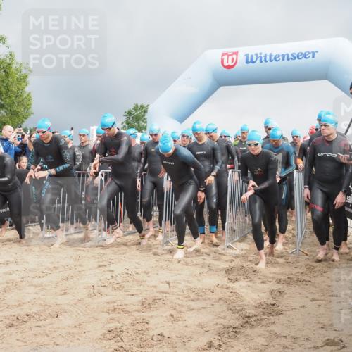 23.06.2024 - Viking Triathlon KatJ http://msf.ph/oto/6350761 23.06.2024 10:00:57 Schwimmen 14, 16, 73, 108, 142, 209, 224, 263, 336, 354, 377, 426, 438, 482, 483, 494, 613, 616 meine-sportfotos.de