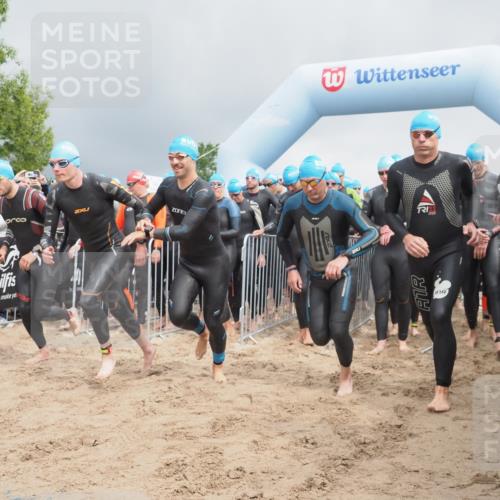 23.06.2024 - Viking Triathlon KatJ http://msf.ph/oto/6350779 23.06.2024 10:01:03 Schwimmen 6, 16, 20, 95, 142, 203, 209, 224, 263, 292, 336, 354, 426, 482, 483, 494, 499, 613 meine-sportfotos.de