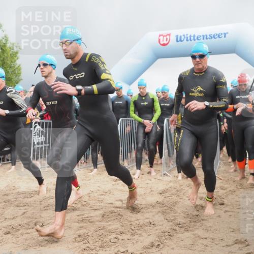 23.06.2024 - Viking Triathlon KatJ http://msf.ph/oto/6350812 23.06.2024 10:01:14 Schwimmen 20, 31, 51, 95, 97, 99, 101, 138, 203, 216, 324, 408, 458, 551, 656 meine-sportfotos.de