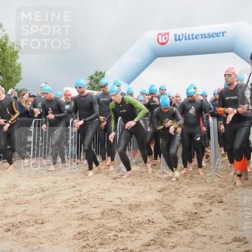 23.06.2024 - Viking Triathlon KatJ http://msf.ph/oto/6350819 23.06.2024 10:01:17 Schwimmen 31, 51, 97, 99, 101, 138, 183, 198, 216, 295, 306, 311, 324, 408, 458, 551, 656, 659 meine-sportfotos.de