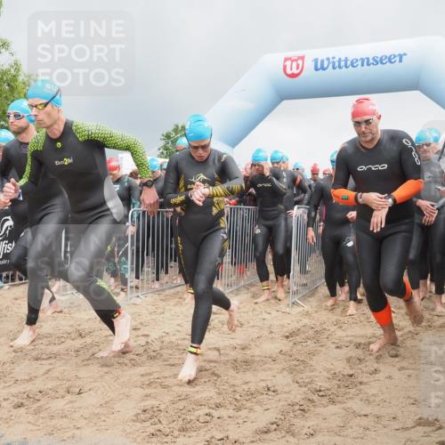 23.06.2024 - Viking Triathlon KatJ http://msf.ph/oto/6350825 23.06.2024 10:01:18 Schwimmen 31, 51, 97, 99, 101, 138, 183, 198, 216, 295, 306, 311, 324, 408, 458, 551, 656, 659 meine-sportfotos.de