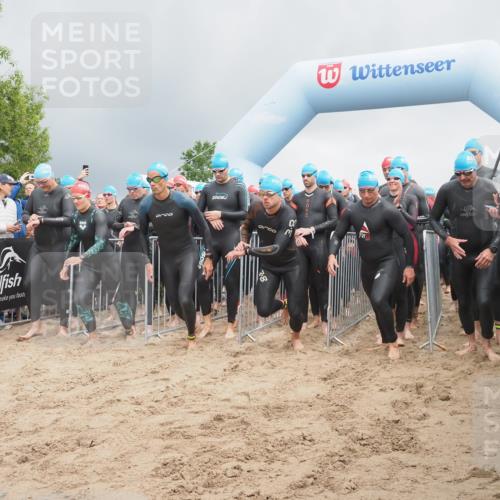 23.06.2024 - Viking Triathlon KatJ http://msf.ph/oto/6350834 23.06.2024 10:01:22 Schwimmen 26, 31, 101, 111, 138, 173, 183, 198, 231, 295, 302, 306, 311, 408, 458, 551, 619, 659 meine-sportfotos.de