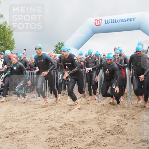 23.06.2024 - Viking Triathlon KatJ http://msf.ph/oto/6350836 23.06.2024 10:01:22 Schwimmen 26, 31, 101, 111, 138, 173, 183, 198, 231, 295, 302, 306, 311, 408, 458, 551, 619, 659 meine-sportfotos.de