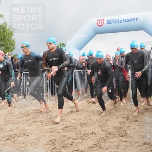 23.06.2024 - Viking Triathlon KatJ http://msf.ph/oto/6350838 23.06.2024 10:01:22 Schwimmen 26, 31, 101, 111, 138, 173, 183, 198, 231, 295, 302, 306, 311, 408, 458, 551, 619, 659 meine-sportfotos.de