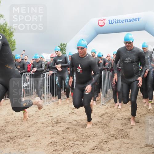 23.06.2024 - Viking Triathlon KatJ http://msf.ph/oto/6350841 23.06.2024 10:01:23 Schwimmen 26, 31, 101, 111, 138, 173, 183, 198, 231, 295, 302, 306, 311, 408, 458, 551, 619, 659 meine-sportfotos.de