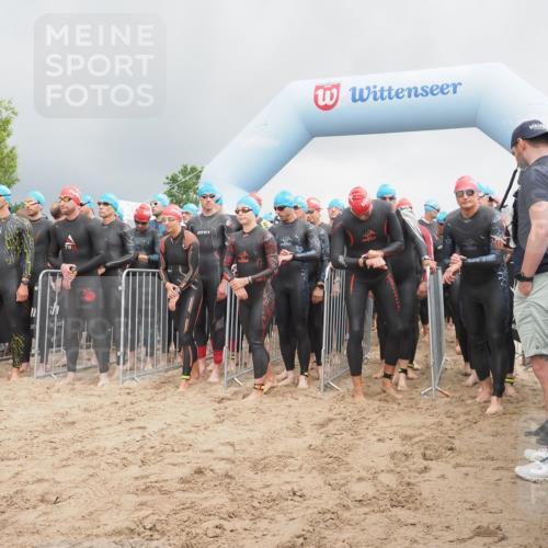 23.06.2024 - Viking Triathlon KatJ http://msf.ph/oto/6350869 23.06.2024 10:01:36 Schwimmen 12, 104, 107, 178, 242, 261, 316, 386, 453, 486, 498, 623, 640, 654 meine-sportfotos.de