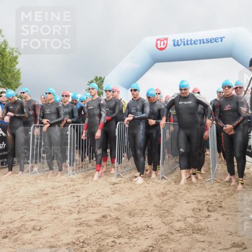 23.06.2024 - Viking Triathlon KatJ http://msf.ph/oto/6350881 23.06.2024 10:01:41 Schwimmen 12, 104, 260, 316, 363, 486, 498, 621, 623, 640, 654, 663 meine-sportfotos.de