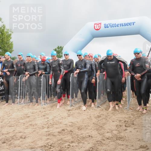 23.06.2024 - Viking Triathlon KatJ http://msf.ph/oto/6350882 23.06.2024 10:01:42 Schwimmen 12, 104, 164, 245, 260, 276, 316, 363, 385, 454, 486, 498, 621, 623, 640, 654, 663 meine-sportfotos.de