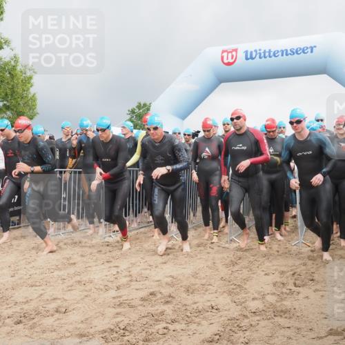 23.06.2024 - Viking Triathlon KatJ http://msf.ph/oto/6350899 23.06.2024 10:01:48 Schwimmen 58, 164, 186, 245, 260, 276, 291, 300, 319, 363, 385, 454, 605, 608, 621, 640, 654, 663 meine-sportfotos.de