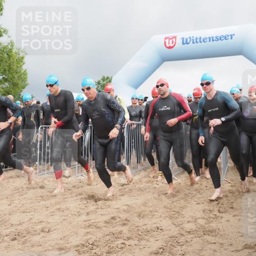 23.06.2024 - Viking Triathlon KatJ http://msf.ph/oto/6350901 23.06.2024 10:01:48 Schwimmen 58, 164, 186, 245, 260, 276, 291, 300, 319, 363, 385, 454, 605, 608, 621, 640, 654, 663 meine-sportfotos.de