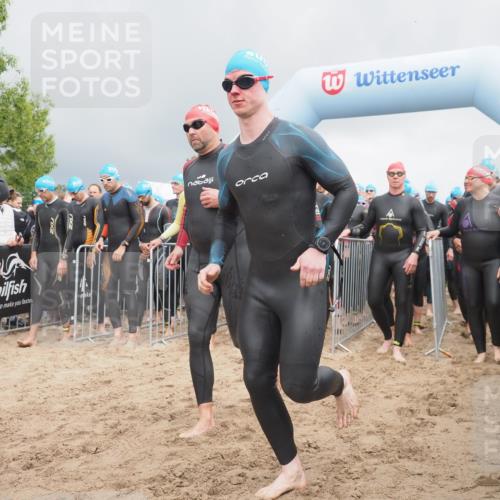 23.06.2024 - Viking Triathlon KatJ http://msf.ph/oto/6350907 23.06.2024 10:01:49 Schwimmen 58, 164, 186, 245, 260, 276, 291, 300, 319, 363, 385, 454, 605, 608, 621, 663 meine-sportfotos.de