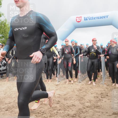 23.06.2024 - Viking Triathlon KatJ http://msf.ph/oto/6350909 23.06.2024 10:01:49 Schwimmen 58, 164, 186, 245, 260, 276, 291, 300, 319, 363, 385, 454, 605, 608, 621, 663 meine-sportfotos.de