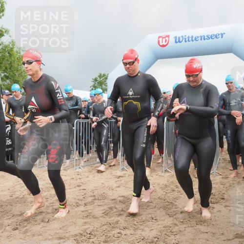 23.06.2024 - Viking Triathlon KatJ http://msf.ph/oto/6350924 23.06.2024 10:01:54 Schwimmen 58, 125, 164, 186, 245, 276, 291, 300, 319, 385, 454, 529, 605, 607, 608, 626, 657, 660 meine-sportfotos.de