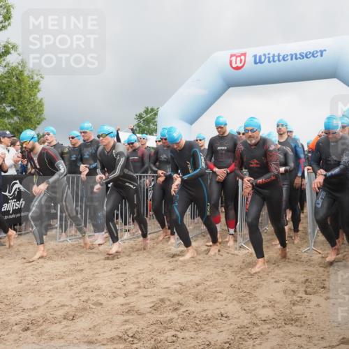 23.06.2024 - Viking Triathlon KatJ http://msf.ph/oto/6350929 23.06.2024 10:01:57 Schwimmen 61, 125, 136, 186, 254, 259, 291, 300, 319, 327, 484, 529, 605, 607, 608, 626, 657, 660 meine-sportfotos.de