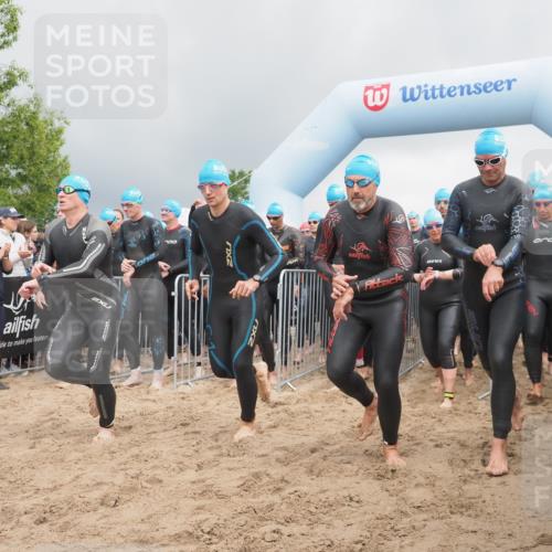 23.06.2024 - Viking Triathlon KatJ http://msf.ph/oto/6350933 23.06.2024 10:01:58 Schwimmen 61, 125, 136, 186, 254, 259, 291, 300, 319, 327, 484, 529, 605, 607, 608, 626, 657, 660 meine-sportfotos.de