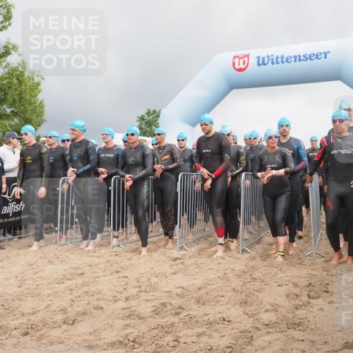 23.06.2024 - Viking Triathlon KatJ http://msf.ph/oto/6350939 23.06.2024 10:02:01 Schwimmen 61, 125, 136, 254, 259, 327, 484, 529, 607, 626, 657, 660 meine-sportfotos.de
