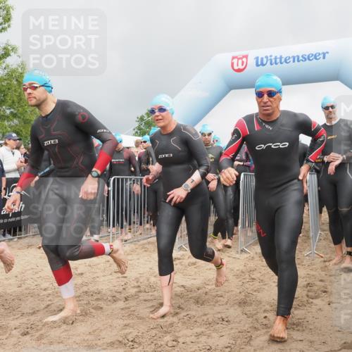 23.06.2024 - Viking Triathlon KatJ http://msf.ph/oto/6350950 23.06.2024 10:02:04 Schwimmen 61, 87, 125, 131, 136, 199, 254, 259, 327, 463, 477, 484, 529, 534, 607, 626, 657, 660 meine-sportfotos.de