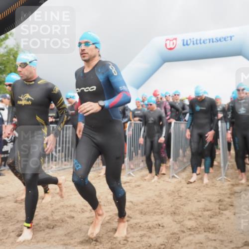 23.06.2024 - Viking Triathlon KatJ http://msf.ph/oto/6350963 23.06.2024 10:02:08 Schwimmen 61, 87, 118, 131, 136, 197, 199, 254, 259, 327, 434, 463, 477, 484, 503, 520, 534, 544 meine-sportfotos.de