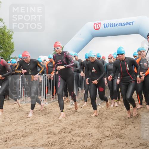 23.06.2024 - Viking Triathlon KatJ http://msf.ph/oto/6350987 23.06.2024 10:02:18 Schwimmen 34, 42, 117, 118, 160, 168, 197, 226, 326, 394, 434, 485, 491, 503, 520, 544, 601, 655 meine-sportfotos.de