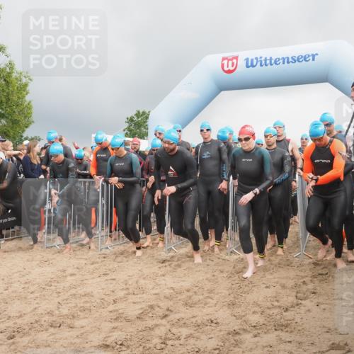 23.06.2024 - Viking Triathlon KatJ http://msf.ph/oto/6350999 23.06.2024 10:02:23 Schwimmen 5, 11, 34, 42, 117, 160, 168, 226, 326, 394, 425, 485, 491, 502, 524, 601, 628, 655 meine-sportfotos.de