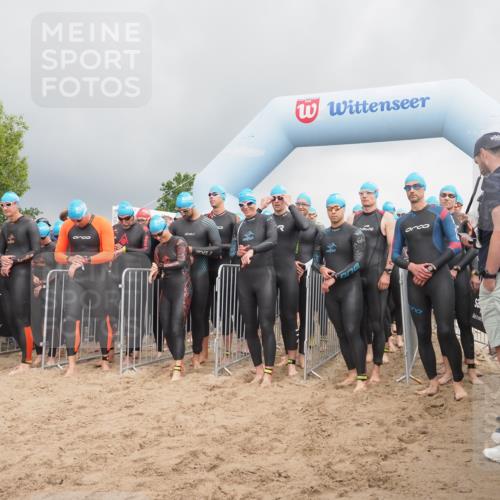 23.06.2024 - Viking Triathlon KatJ http://msf.ph/oto/6351009 23.06.2024 10:02:27 Schwimmen 5, 11, 117, 168, 296, 394, 425, 491, 502, 517, 524, 601, 628, 655 meine-sportfotos.de