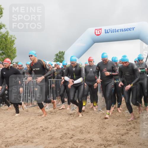 23.06.2024 - Viking Triathlon KatJ http://msf.ph/oto/6351038 23.06.2024 10:02:38 Schwimmen 62, 194, 218, 296, 312, 359, 360, 361, 389, 404, 407, 416, 427, 488, 517, 541, 549, 627 meine-sportfotos.de