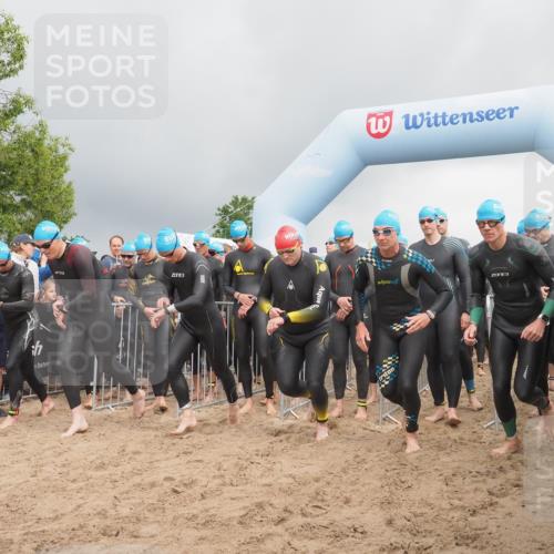 23.06.2024 - Viking Triathlon KatJ http://msf.ph/oto/6351051 23.06.2024 10:02:42 Schwimmen 62, 129, 194, 215, 218, 238, 312, 340, 360, 361, 372, 389, 404, 427, 541, 549, 604, 627 meine-sportfotos.de