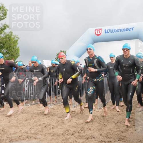 23.06.2024 - Viking Triathlon KatJ http://msf.ph/oto/6351053 23.06.2024 10:02:43 Schwimmen 62, 129, 194, 215, 218, 238, 312, 340, 360, 361, 372, 389, 404, 427, 541, 549, 604, 627 meine-sportfotos.de