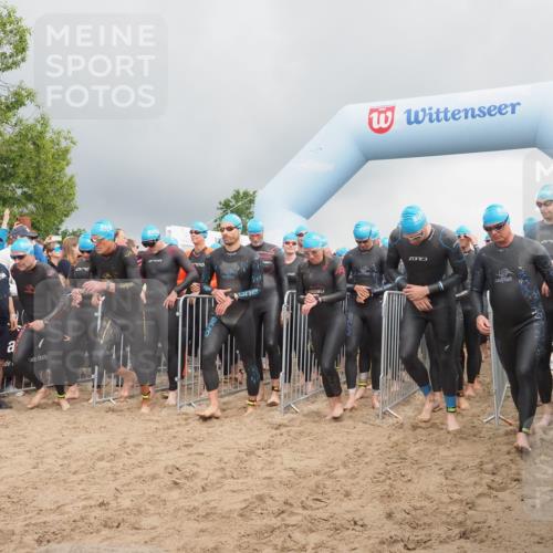 23.06.2024 - Viking Triathlon KatJ http://msf.ph/oto/6351102 23.06.2024 10:02:52 Schwimmen 33, 120, 129, 215, 225, 237, 238, 256, 280, 318, 328, 340, 349, 355, 372, 468, 496, 604 meine-sportfotos.de