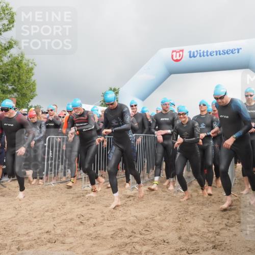 23.06.2024 - Viking Triathlon KatJ http://msf.ph/oto/6351154 23.06.2024 10:02:58 Schwimmen 33, 48, 86, 120, 200, 212, 225, 237, 256, 266, 280, 318, 328, 349, 355, 412, 468, 496 meine-sportfotos.de