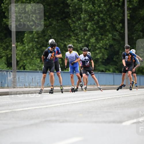 30.06.2024 - hella hamburg halbmarathon Dr. Thomas Lammeyer http://msf.ph/oto/6399034 30.06.2024 08:51:43 Kennedybrücke  meine-sportfotos.de