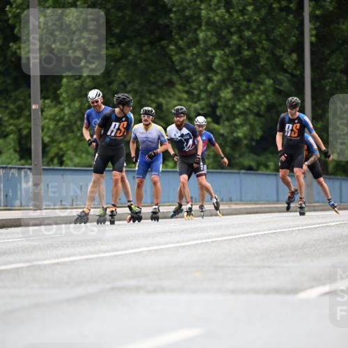 30.06.2024 - hella hamburg halbmarathon Dr. Thomas Lammeyer http://msf.ph/oto/6399054 30.06.2024 08:51:43 Kennedybrücke  meine-sportfotos.de