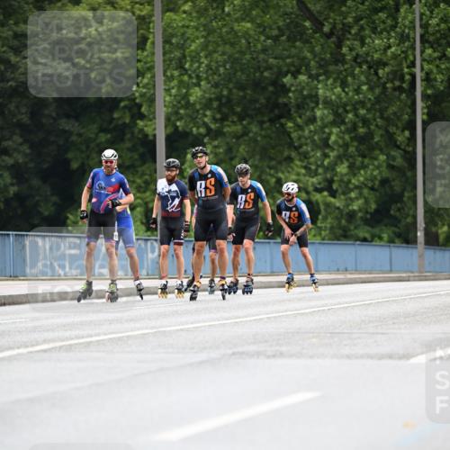 30.06.2024 - hella hamburg halbmarathon Dr. Thomas Lammeyer http://msf.ph/oto/6399136 30.06.2024 08:51:45 Kennedybrücke  meine-sportfotos.de