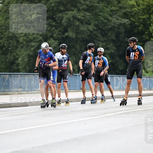 30.06.2024 - hella hamburg halbmarathon Dr. Thomas Lammeyer http://msf.ph/oto/6399258 30.06.2024 08:51:46 Kennedybrücke  meine-sportfotos.de