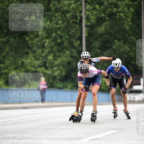 30.06.2024 - hella hamburg halbmarathon Dr. Thomas Lammeyer http://msf.ph/oto/6399468 30.06.2024 08:52:08 Kennedybrücke 0026 meine-sportfotos.de