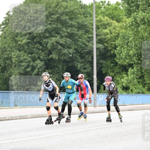 30.06.2024 - hella hamburg halbmarathon Dr. Thomas Lammeyer http://msf.ph/oto/6402444 30.06.2024 08:57:13 Kennedybrücke 363 meine-sportfotos.de