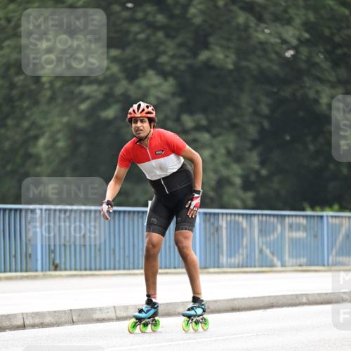 30.06.2024 - hella hamburg halbmarathon Dr. Thomas Lammeyer http://msf.ph/oto/6405368 30.06.2024 09:02:53 Kennedybrücke  meine-sportfotos.de