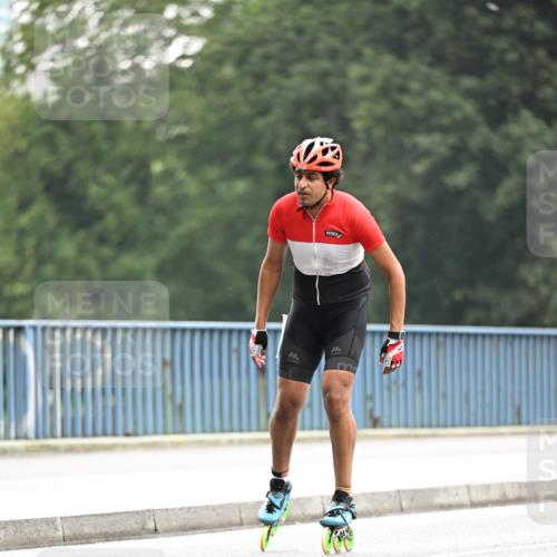 30.06.2024 - hella hamburg halbmarathon Dr. Thomas Lammeyer http://msf.ph/oto/6405428 30.06.2024 09:02:54 Kennedybrücke  meine-sportfotos.de