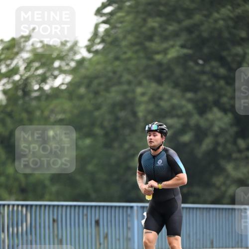30.06.2024 - hella hamburg halbmarathon Dr. Thomas Lammeyer http://msf.ph/oto/6405516 30.06.2024 09:02:55 Kennedybrücke  meine-sportfotos.de