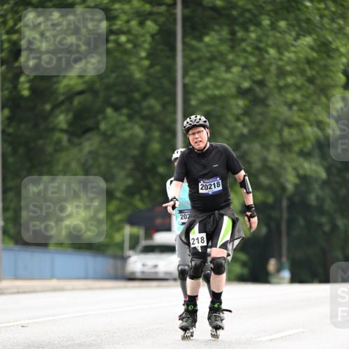30.06.2024 - hella hamburg halbmarathon Dr. Thomas Lammeyer http://msf.ph/oto/6420650 30.06.2024 09:11:49 Kennedybrücke 2024, 218, 20218 meine-sportfotos.de