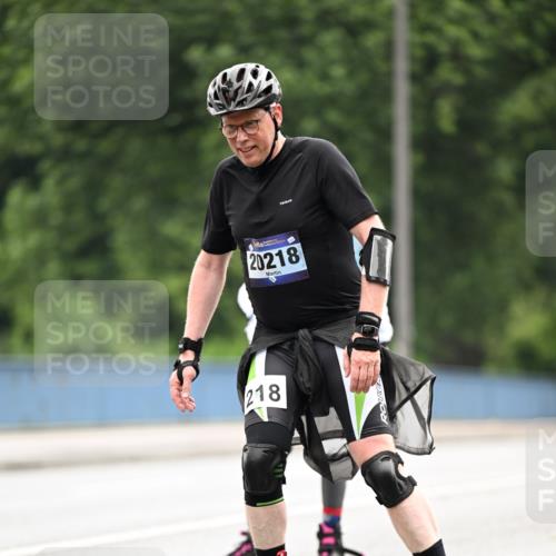 30.06.2024 - hella hamburg halbmarathon Dr. Thomas Lammeyer http://msf.ph/oto/6420953 30.06.2024 09:11:52 Kennedybrücke 218, 20218 meine-sportfotos.de