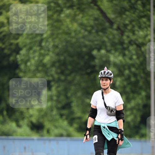 30.06.2024 - hella hamburg halbmarathon Dr. Thomas Lammeyer http://msf.ph/oto/6421453 30.06.2024 09:12:51 Kennedybrücke 19 meine-sportfotos.de
