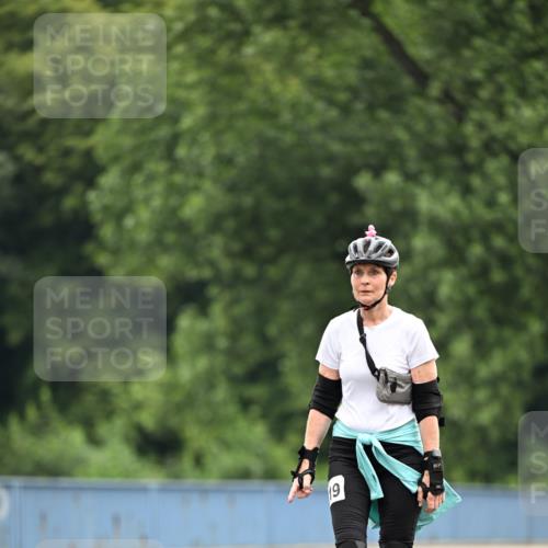 30.06.2024 - hella hamburg halbmarathon Dr. Thomas Lammeyer http://msf.ph/oto/6421463 30.06.2024 09:12:51 Kennedybrücke  meine-sportfotos.de