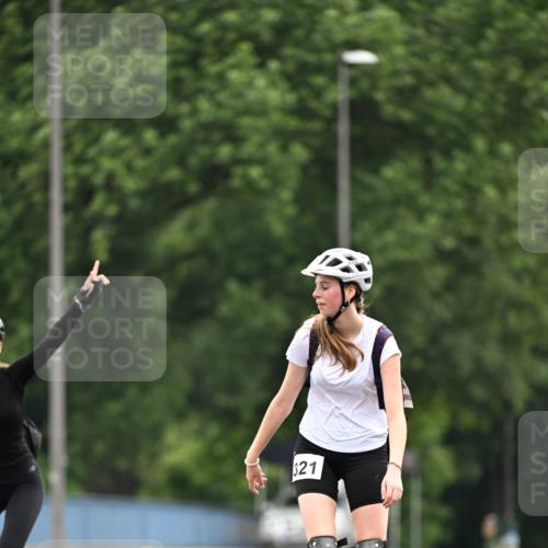 30.06.2024 - hella hamburg halbmarathon Dr. Thomas Lammeyer http://msf.ph/oto/6421748 30.06.2024 09:12:58 Kennedybrücke 321 meine-sportfotos.de
