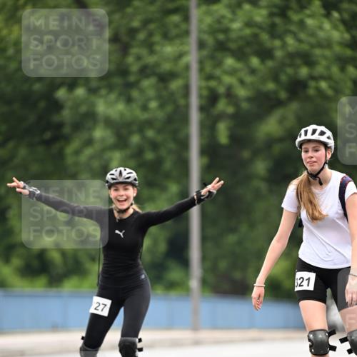 30.06.2024 - hella hamburg halbmarathon Dr. Thomas Lammeyer http://msf.ph/oto/6421805 30.06.2024 09:12:58 Kennedybrücke 27, 21 meine-sportfotos.de
