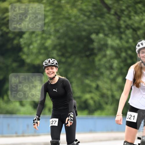30.06.2024 - hella hamburg halbmarathon Dr. Thomas Lammeyer http://msf.ph/oto/6421907 30.06.2024 09:12:58 Kennedybrücke 27, 321 meine-sportfotos.de