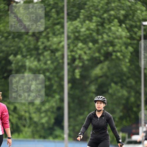 30.06.2024 - hella hamburg halbmarathon Dr. Thomas Lammeyer http://msf.ph/oto/6422323 30.06.2024 09:13:13 Kennedybrücke 273 meine-sportfotos.de