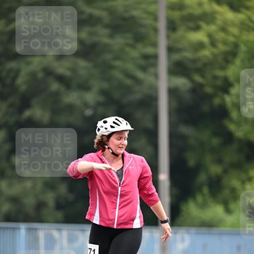 30.06.2024 - hella hamburg halbmarathon Dr. Thomas Lammeyer http://msf.ph/oto/6422414 30.06.2024 09:13:14 Kennedybrücke 71 meine-sportfotos.de