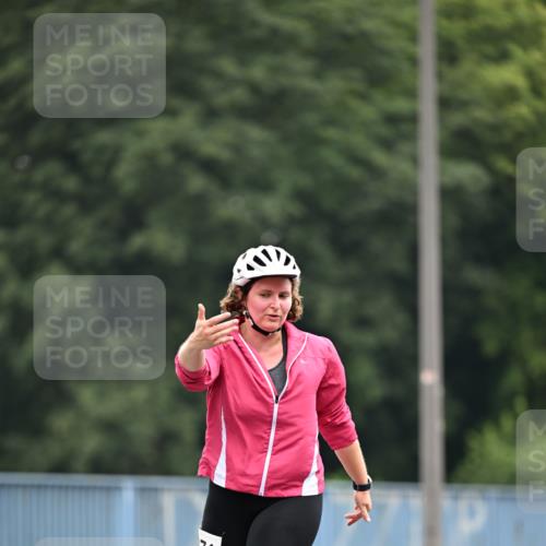 30.06.2024 - hella hamburg halbmarathon Dr. Thomas Lammeyer http://msf.ph/oto/6422436 30.06.2024 09:13:14 Kennedybrücke 71 meine-sportfotos.de